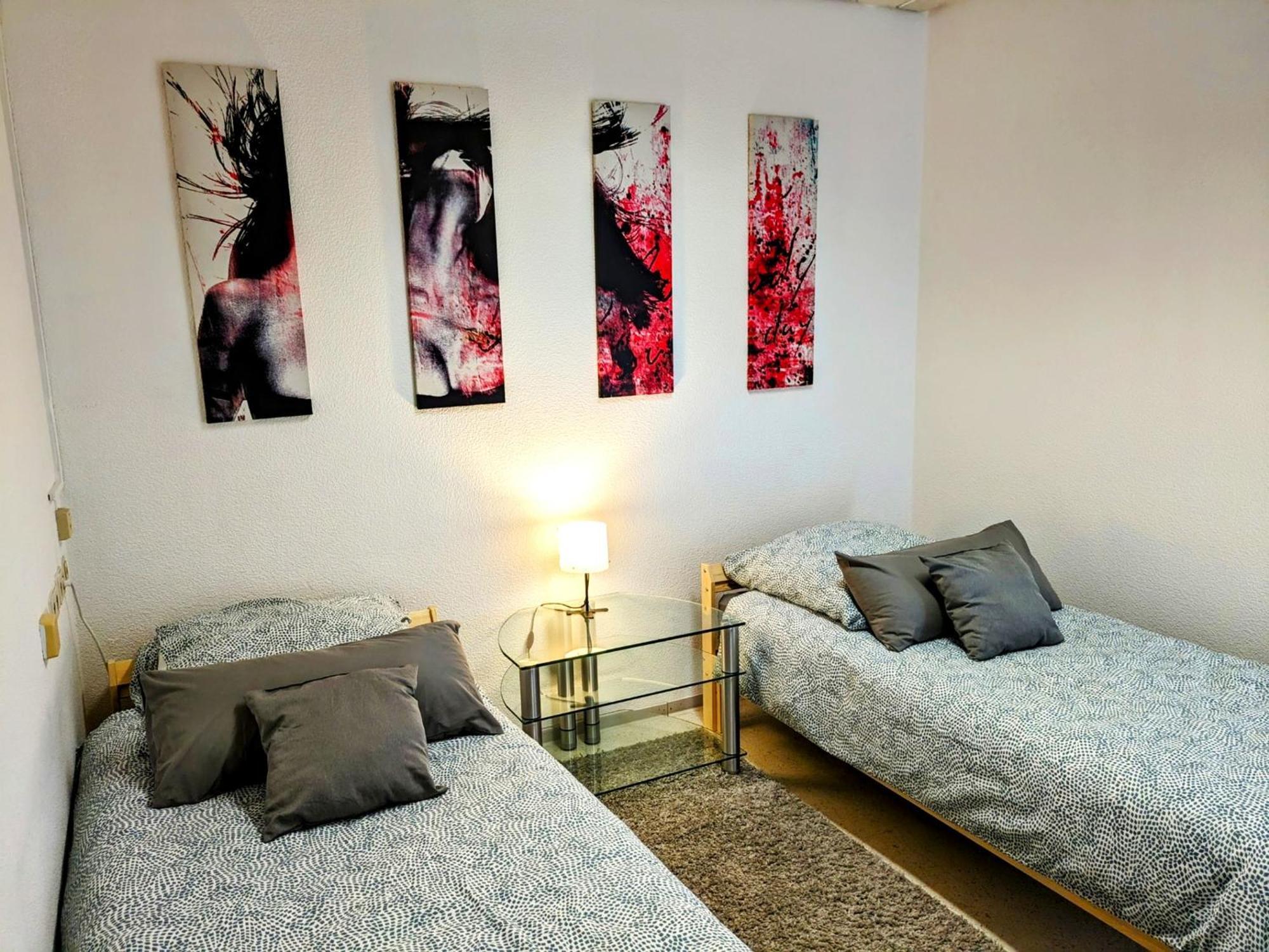4 Zimmer Geraeumige Und Ruhig Gelegene Ferien- Und Monteurwohnung Nur Fuer Sie Allein Aujvari Vermietungen Spiegelberg Buitenkant foto