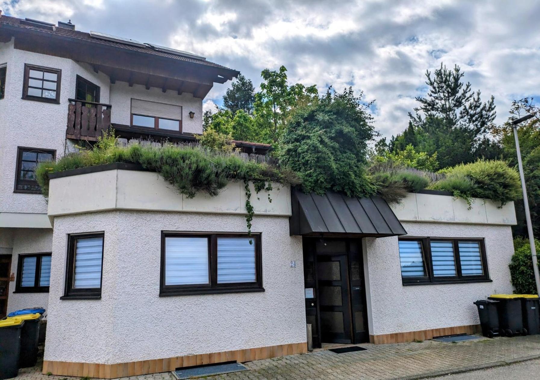 4 Zimmer Geraeumige Und Ruhig Gelegene Ferien- Und Monteurwohnung Nur Fuer Sie Allein Aujvari Vermietungen Spiegelberg Buitenkant foto