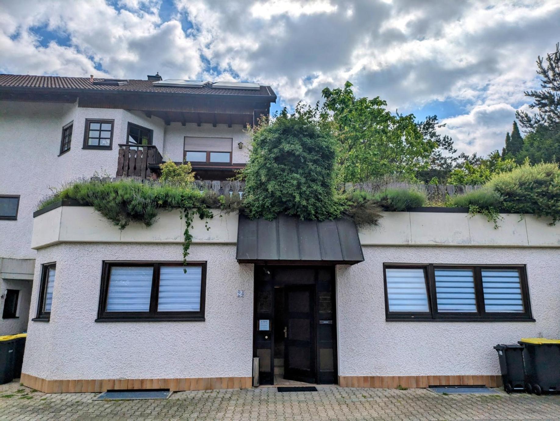 4 Zimmer Geraeumige Und Ruhig Gelegene Ferien- Und Monteurwohnung Nur Fuer Sie Allein Aujvari Vermietungen Spiegelberg Buitenkant foto